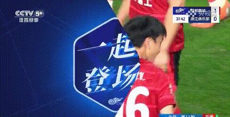 蜂鸟竞技-游泳淘汰赛焦点战：皖南雄狮队鏖战漠南雷豹队，新星闪耀。年轻人站出来了(小灰狗被霸凌原因)