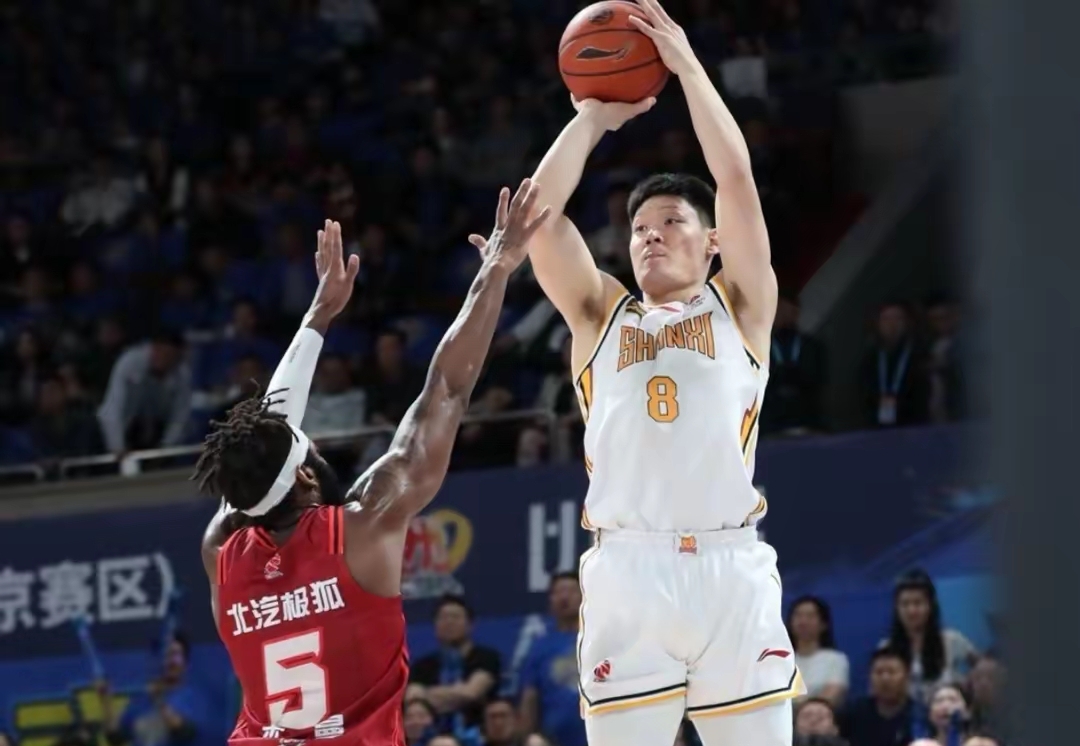 蜂鸟电竞-关于赛地聚焦——NBA季后赛清晨热度飙升；北京首钢官宣签约；更衣室稳定；资深球员宣示担当的信息