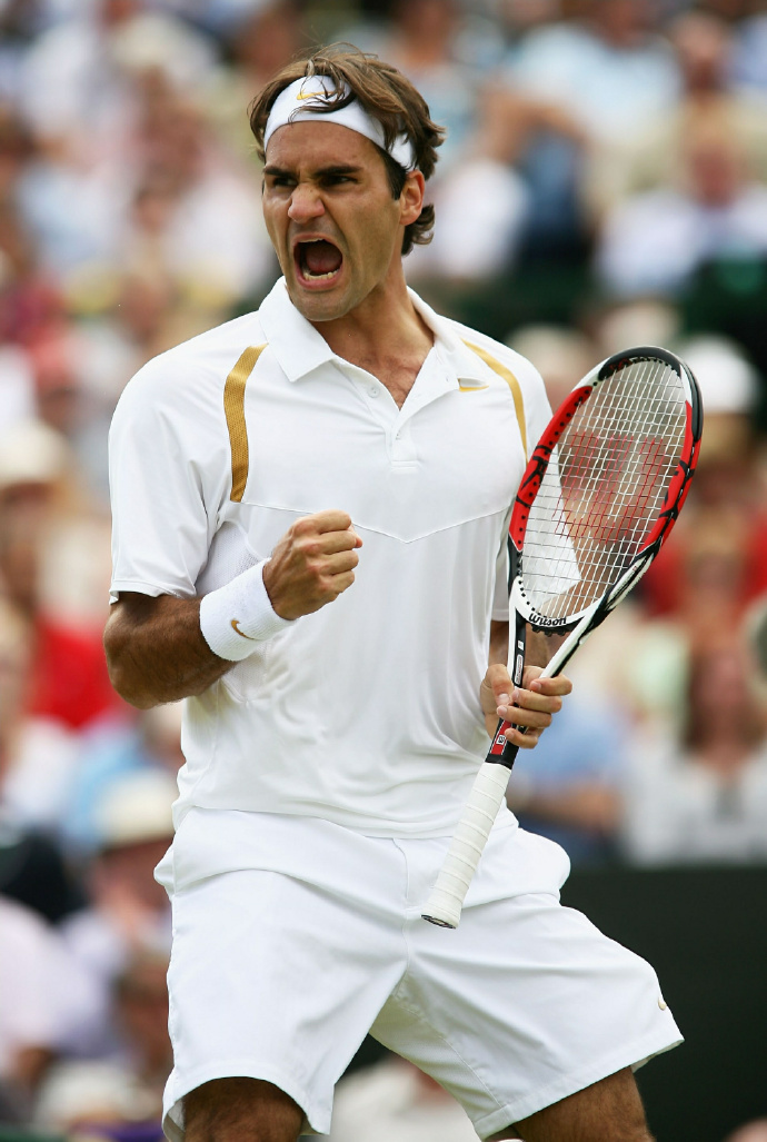 蜂鸟电竞-包含费德勒回归赛场，回归赛场首场状态亮眼，C9观众沸腾！的词条