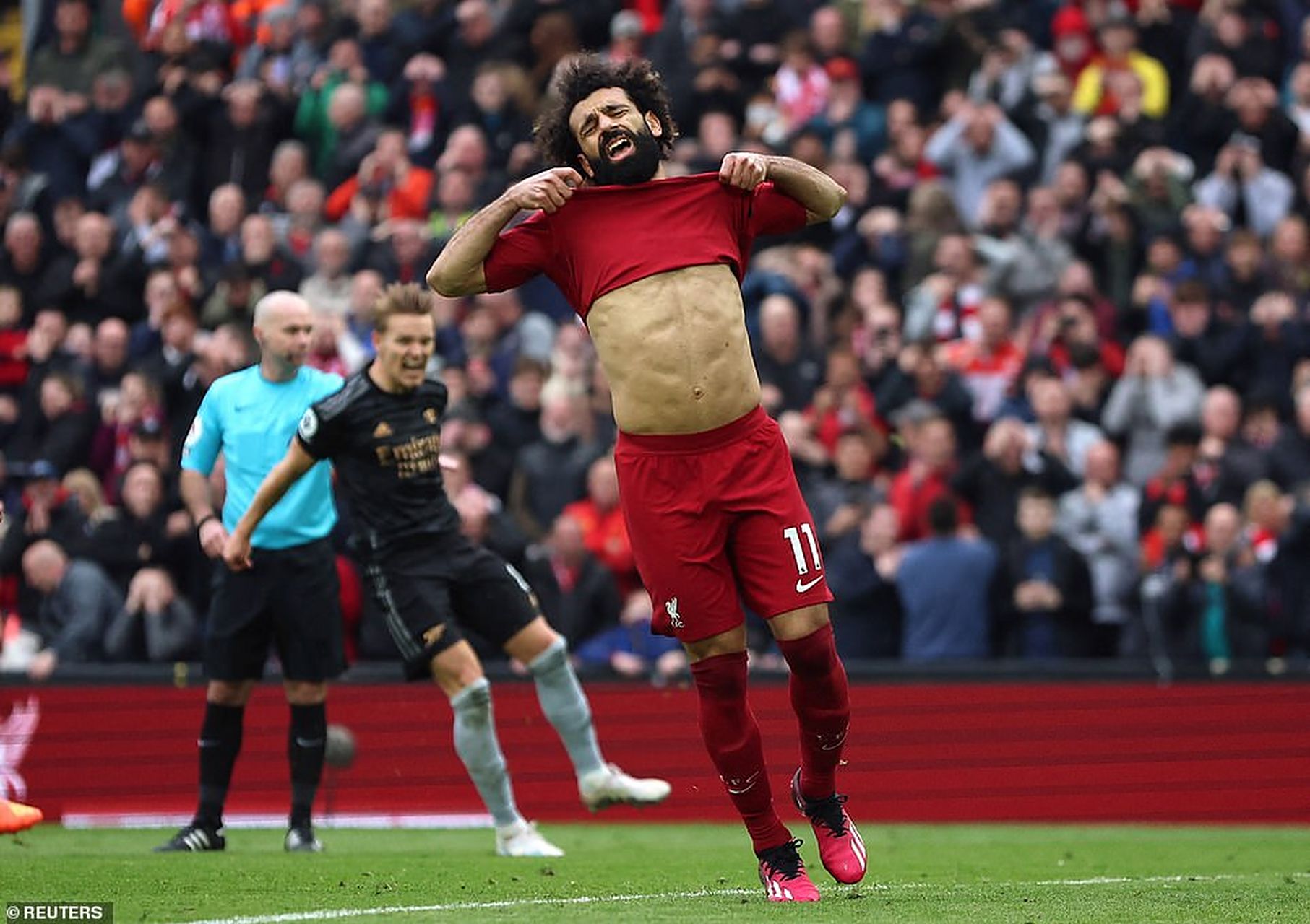 蜂鸟竞技-萨拉赫在利物浦比赛中绝杀，爆冷引发热议！的简单介绍