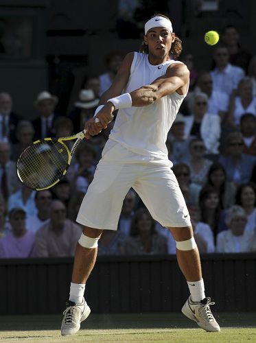 蜂鸟电竞-包含纳达尔迎来七赛季高光表现，美国队球迷沸腾！的词条